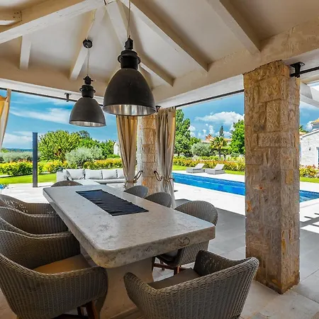 Villa Arabela